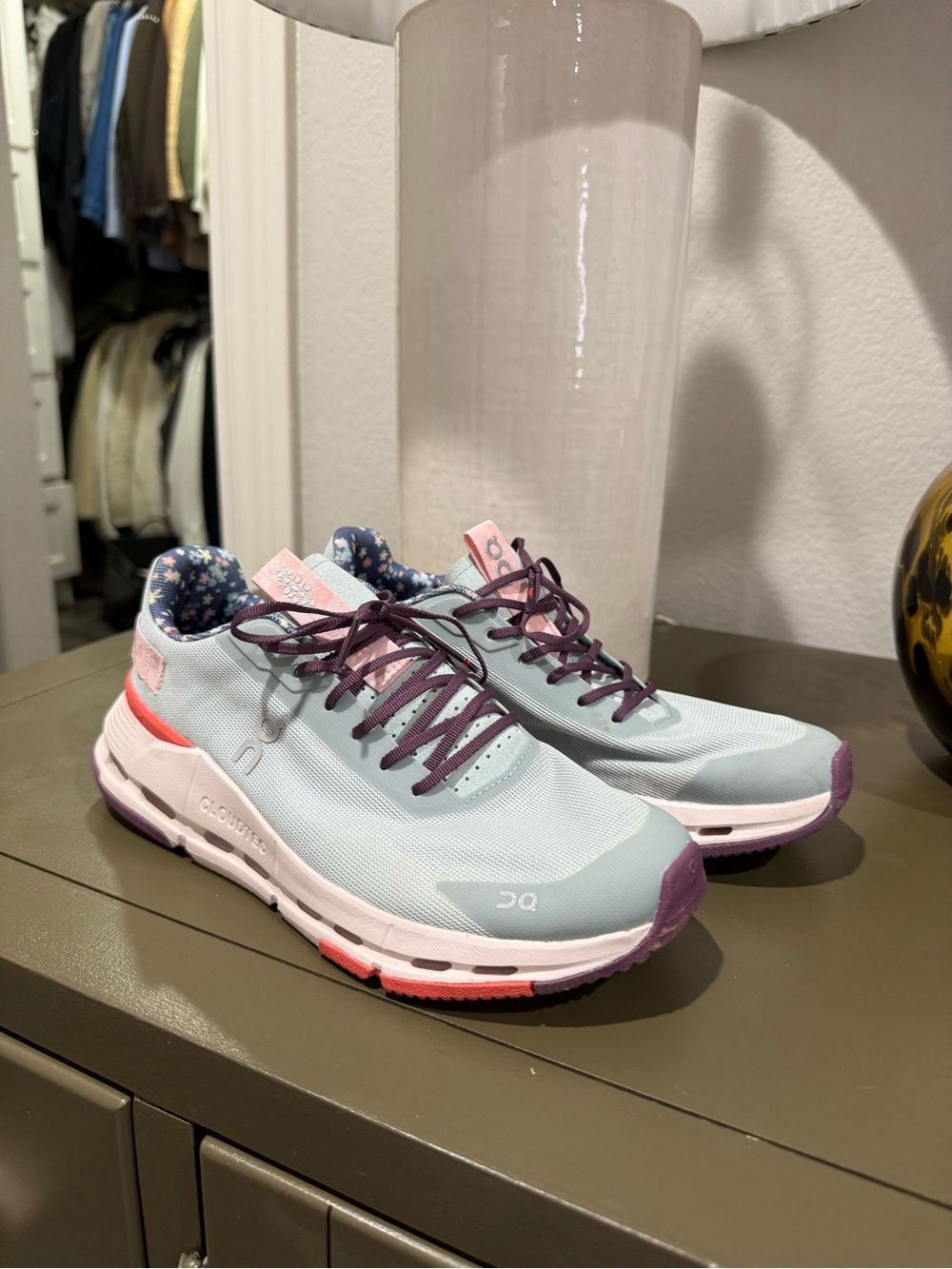 FP Movement x On Cloudnova Form 2 Sneakers - Picture 3 of 7